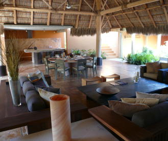 condo-hotel private residence clubs destination club destination resorts equity sharing timeshare exchange Exclusive Resorts Ritz Carlton Fractional Starwood Resorts Wyndham Resorts Intrawest Fractional Marriott Timeshare Resorts Four Seasons Quintess Condo Hotel Center